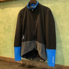 0E5A027B-1F3D-4088-B794-5EDA693E5DE3