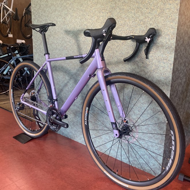 2213951A-A700-43F9-8D75-86AA8DEDE83B